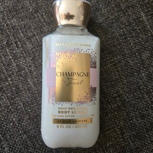 Bath & Body Works Champagne Toast Daily Nourishing Body Lotion 8 fl oz 236 mL